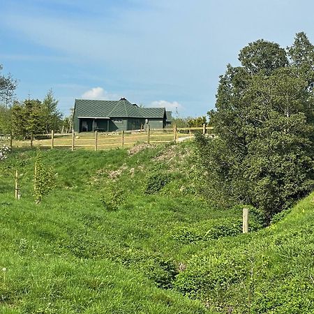 Holly Tree Glamping Cabins Wigglesworth Exterior foto